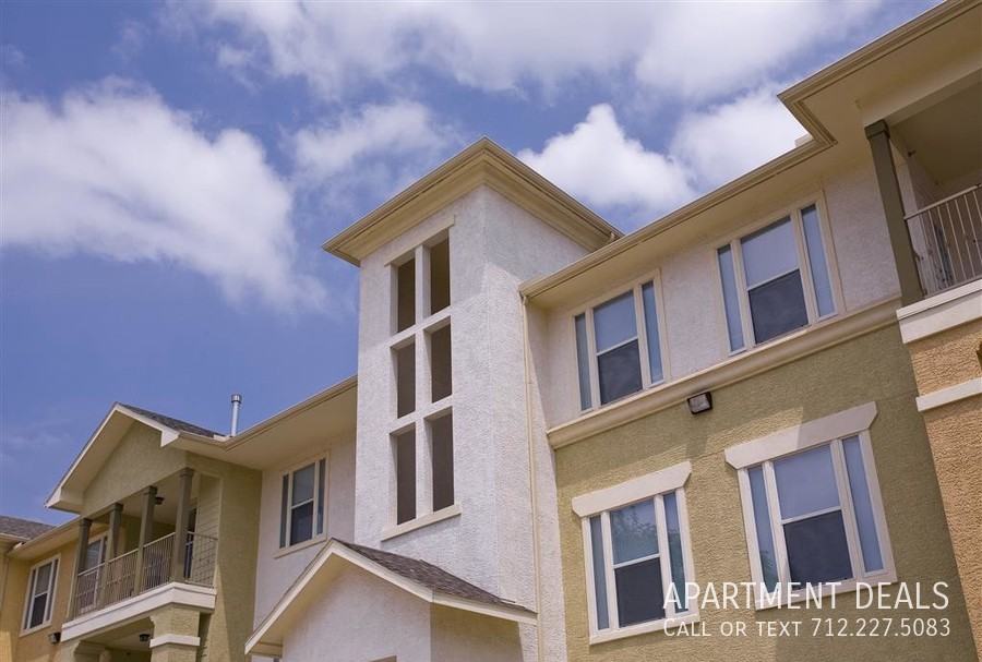 6 Brazoswood Dr @ Costa Verde #3993 - Photo 2 of 8