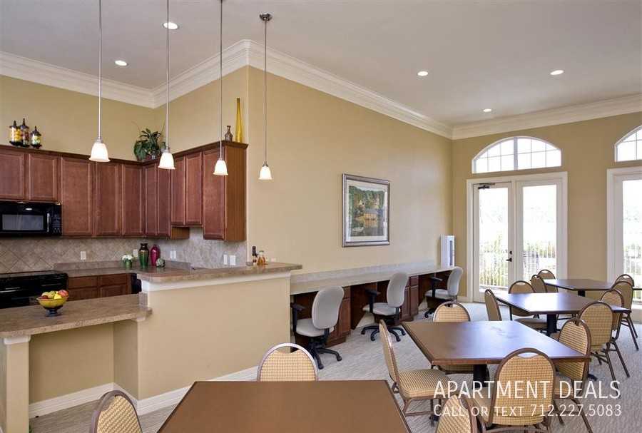 6 Brazoswood Dr @ Costa Verde #3993 - Photo 6 of 8