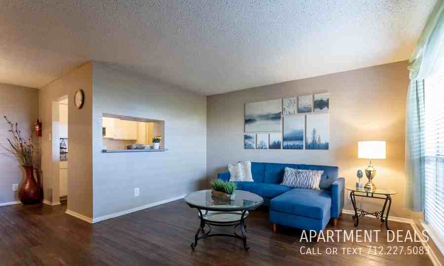 107 Hackberry St #4005 - Photo 4 of 12