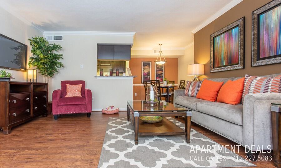 241 Interstate 45 N #1075 - Photo 6 of 50