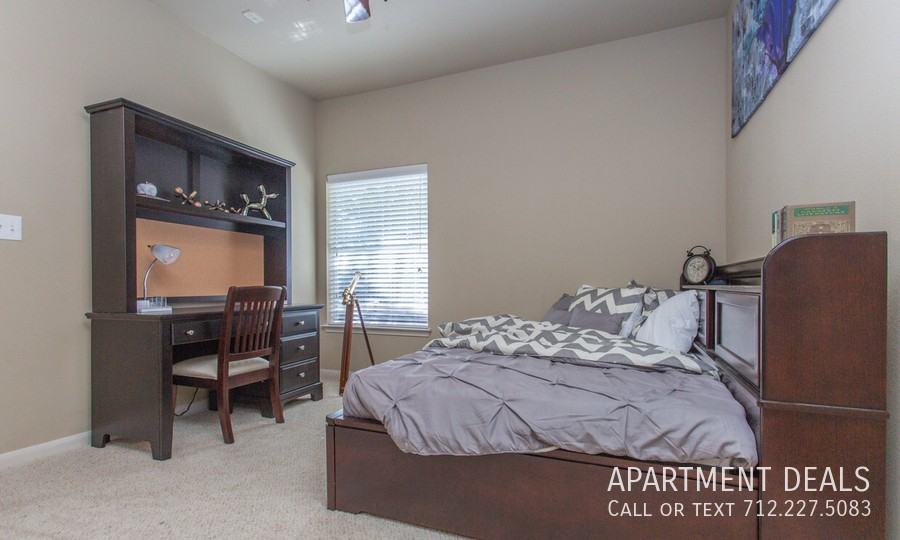 1906 Westview Blvd #1101 - Photo 6 of 16