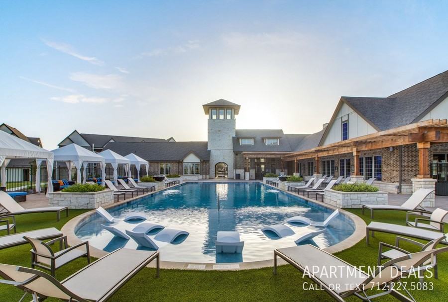 171 Carriage Hills Blvd #2549 - Photo 3 of 23