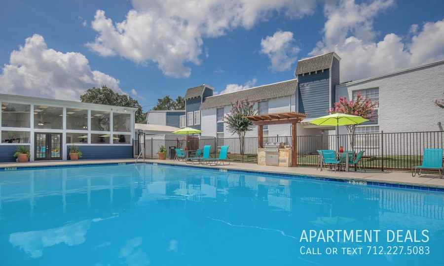 1206 N Loop 336 W #3606