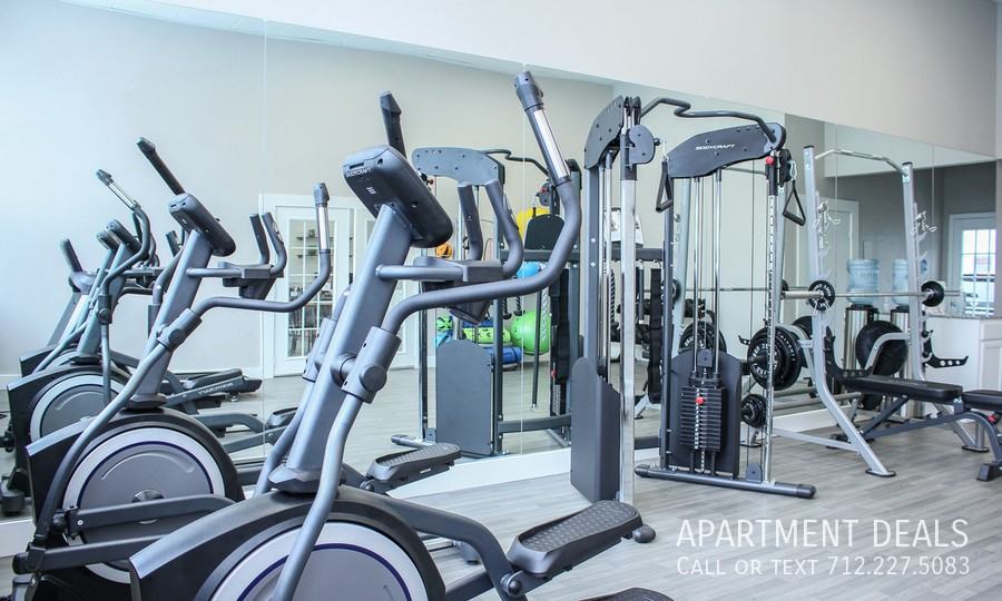 1206 N Loop 336 W #3606 - Photo 6 of 28