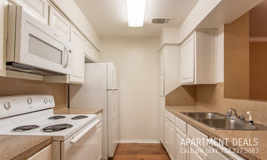 2216 Westview Blvd #3617 - Photo 3 of 50