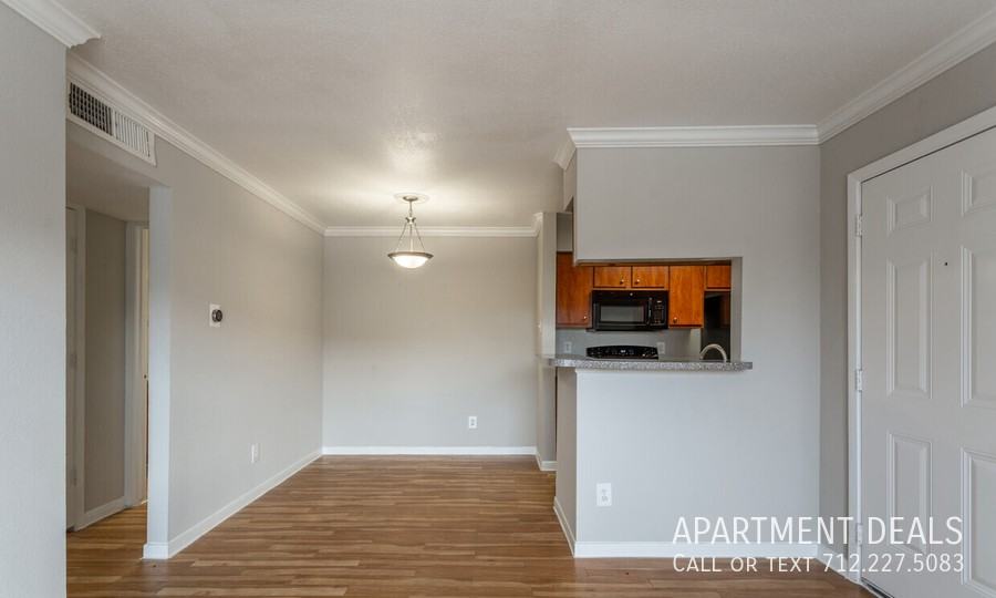 3108 69th St #4060 - Photo 3 of 22