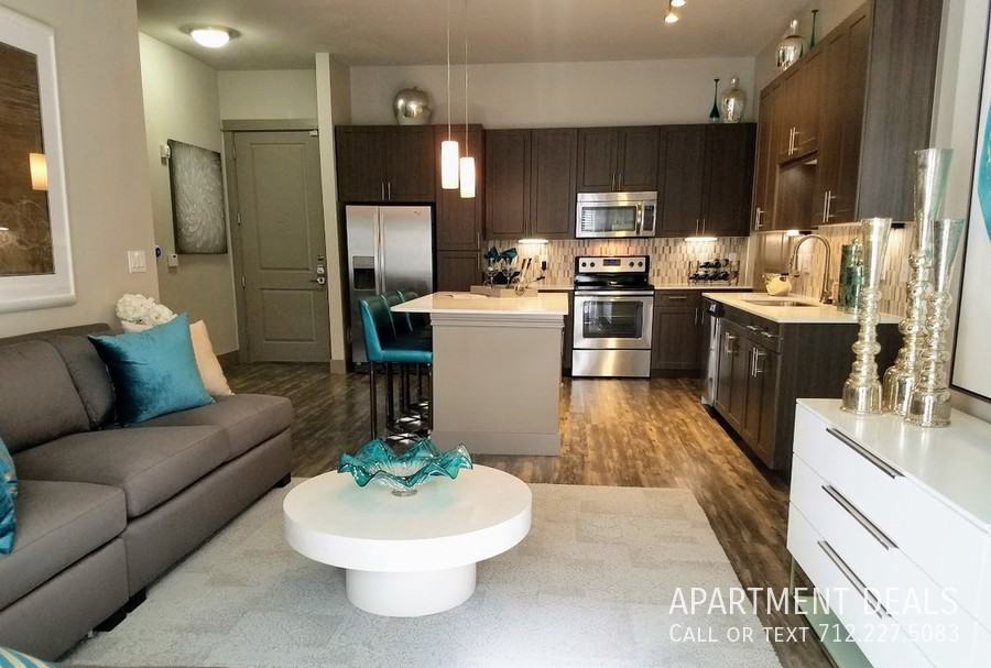 5416 Washington Ave #201 - Photo 6 of 50