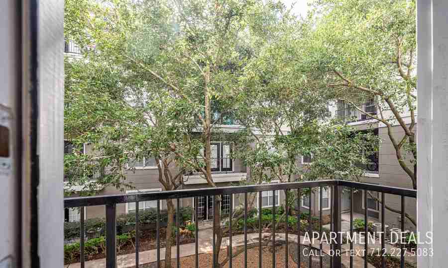 3009 Memorial Ct #224 - Photo 5 of 50