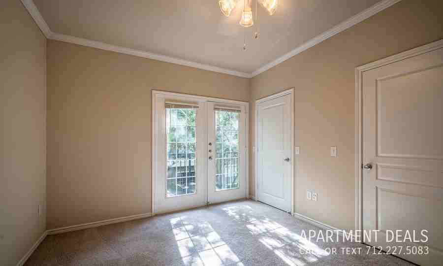 3009 Memorial Ct #224 - Photo 6 of 50