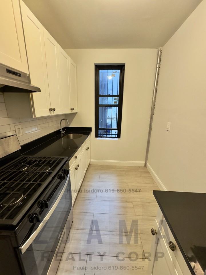 25 Woodruff Ave #A1 - Photo 6 of 9