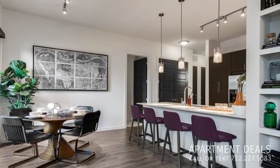 Kirby Dr #419 - Photo 2 of 25