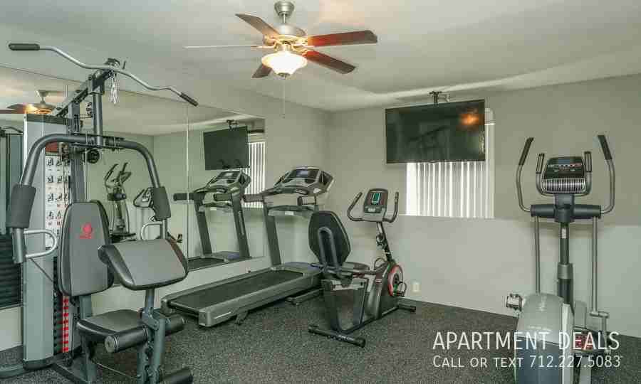 5926 Beverlyhill St #647 - Photo 4 of 50