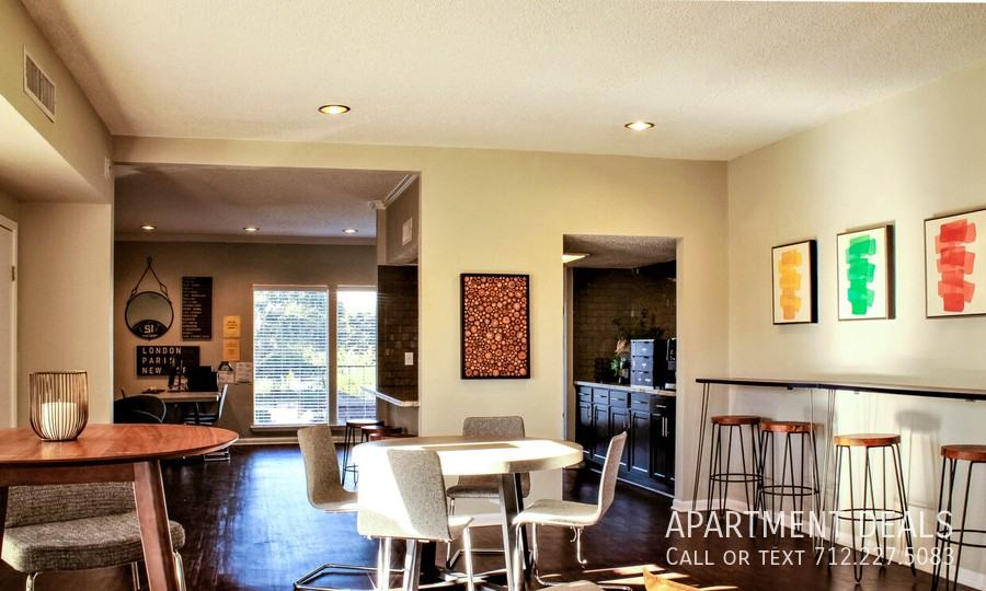 713 El Dorado Blvd #679