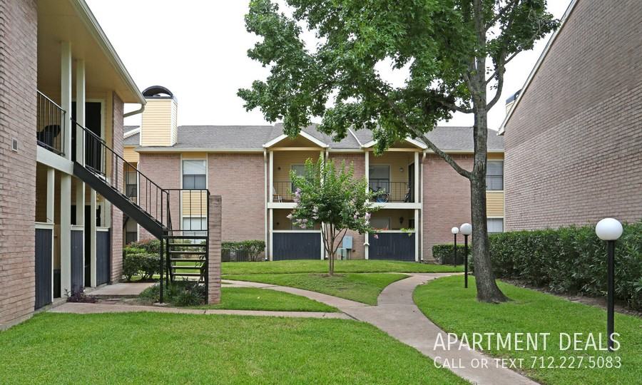 11916 Thoroughbred Dr #748 - Photo 4 of 37