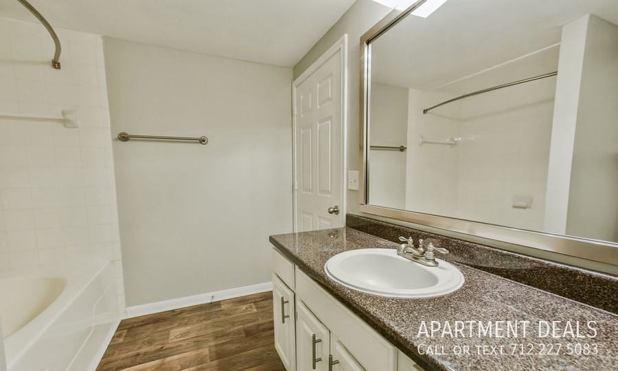 14510 Briar Forest Dr #825 - Photo 2 of 47