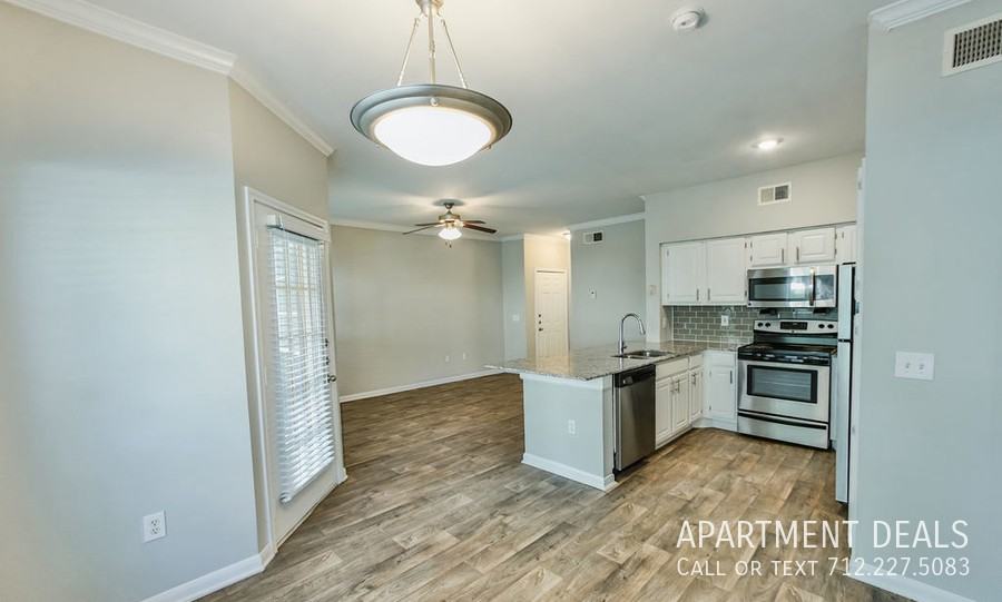 14510 Briar Forest Dr #825 - Photo 5 of 47