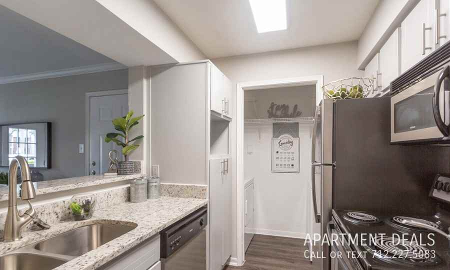 1508 Enclave Pkwy #865 - Photo 4 of 18