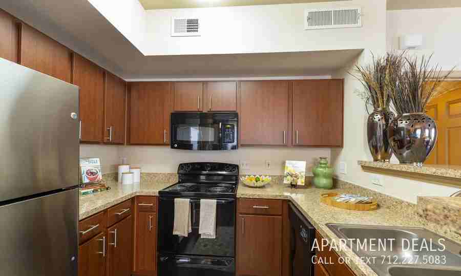 2261 Eldridge Pkwy #882 - Photo 6 of 36