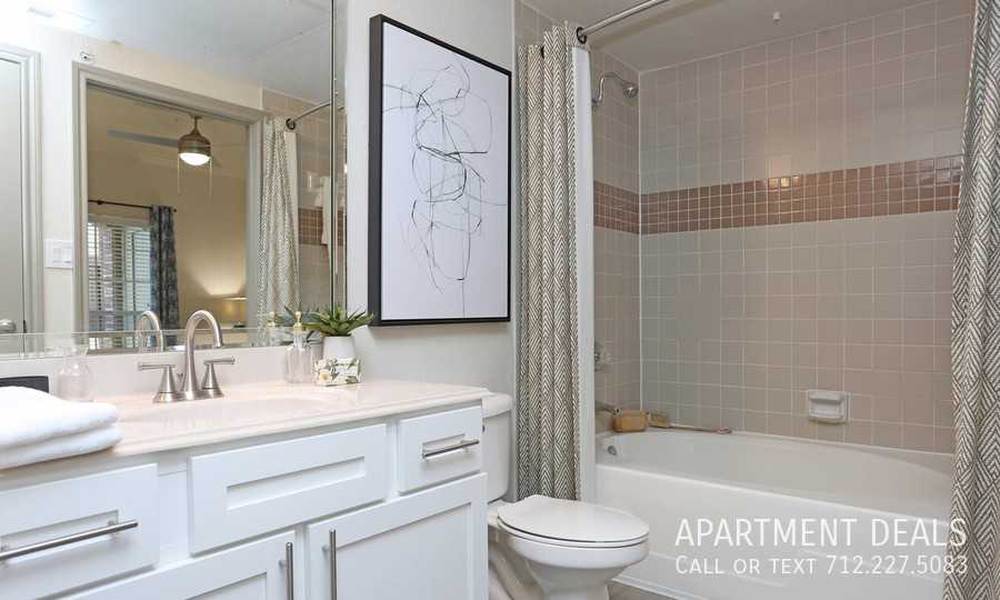 1420 S Dairy Ashford Rd #885 - Photo 3 of 25