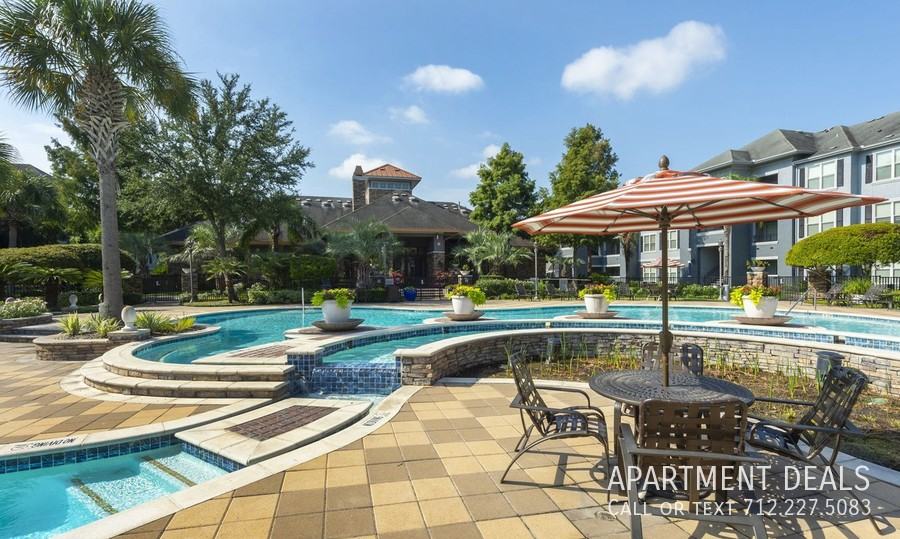 12436 Oxford Park Dr #892 - Photo 4 of 25