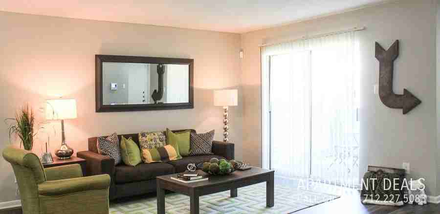 10005 Kempwood Dr #897 - Photo 4 of 47