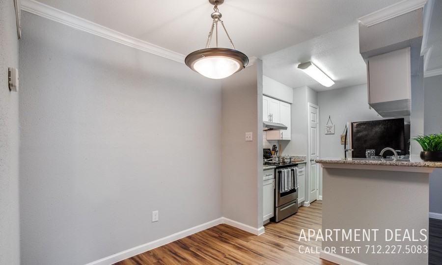 857 Threadneedle St #922 - Photo 3 of 25