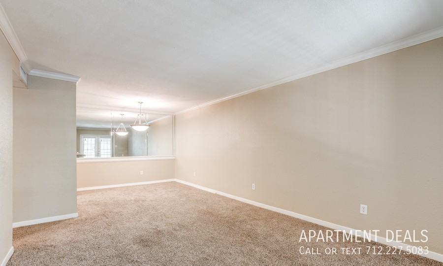 857 Threadneedle St #922 - Photo 7 of 25