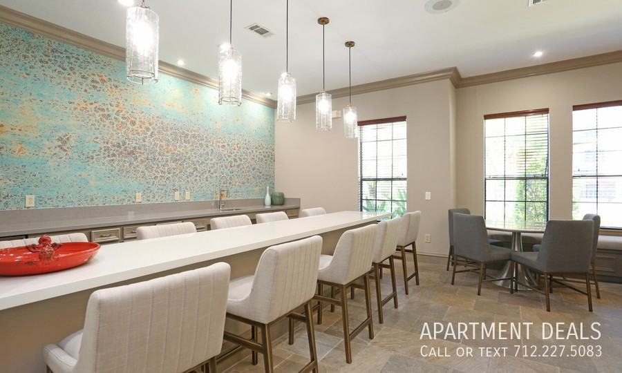 15206 Memorial Dr #929 - Photo 7 of 50