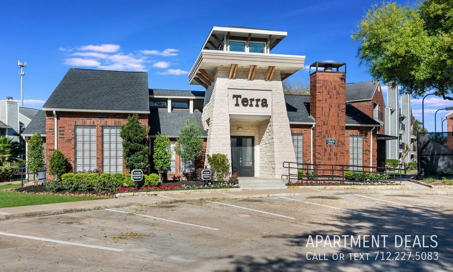 19612 Park Row #963 - Photo 4 of 11