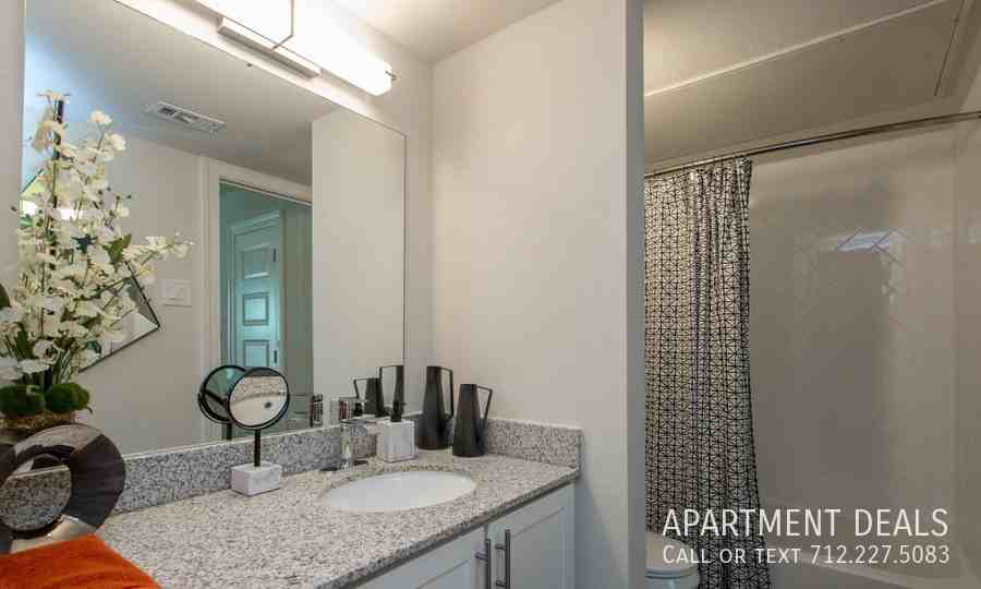 17109 Clay Rd #989 - Photo 5 of 50