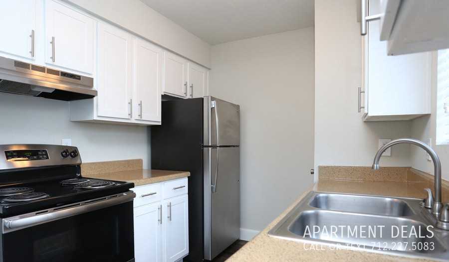 1006 Cypress Station Dr #1006