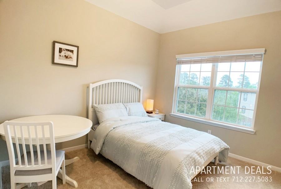 1721 Dominica Dr #1160 - Photo 5 of 16