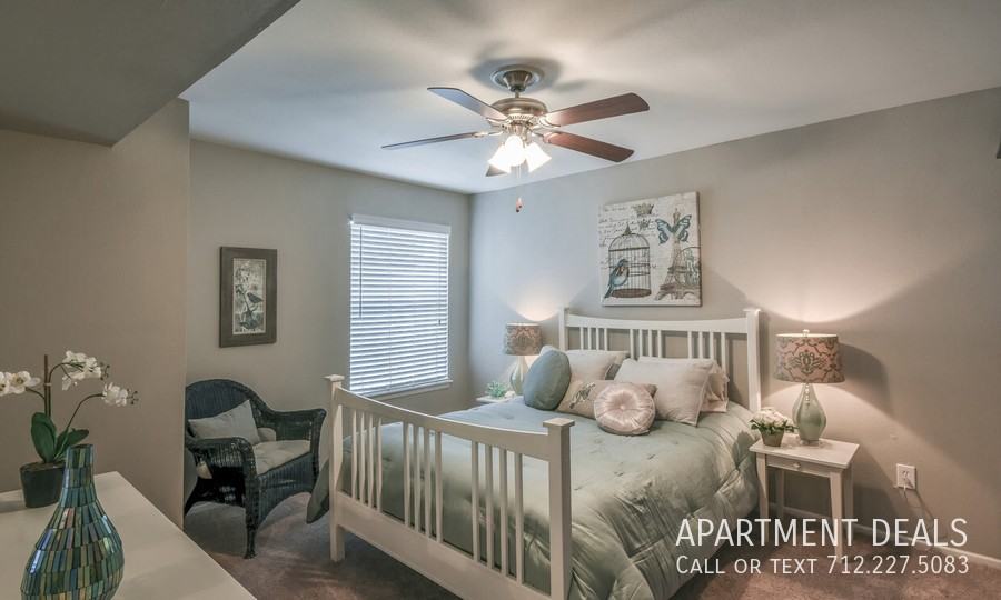 Seaspray Ct #1804 - Photo 6 of 47