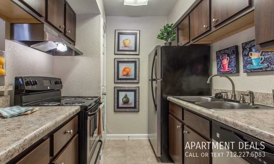 14107 Walters Rd #1819 - Photo 4 of 46