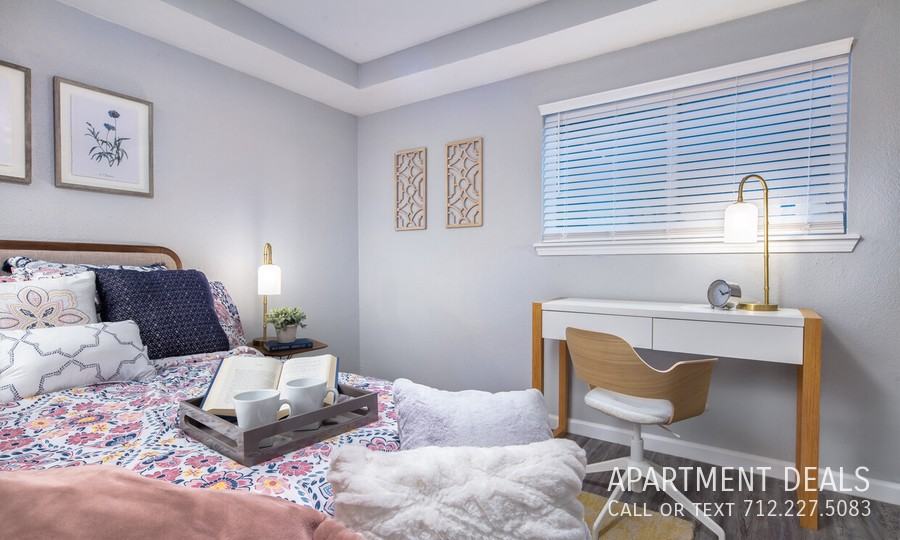 718 Pinemont Dr #1853 - Photo 4 of 10