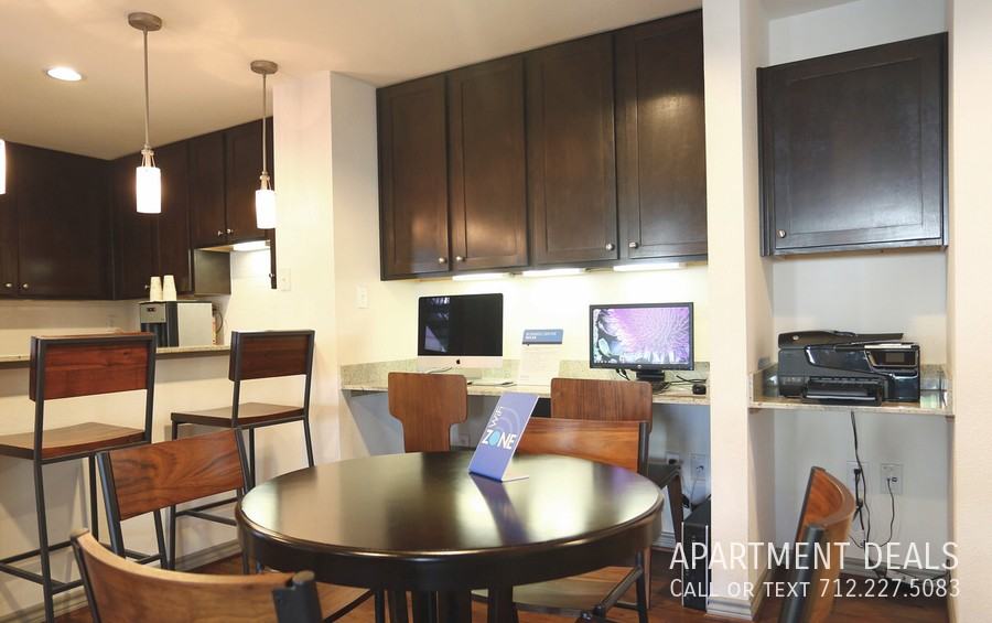 3411 N Shepherd Dr #1857 - Photo 6 of 50