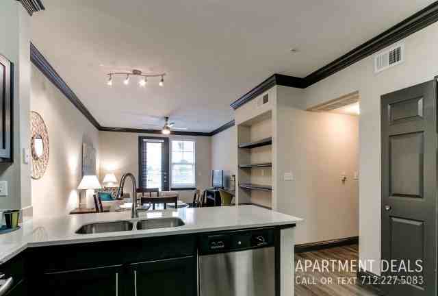 2216 W Dallas St #1873 - Photo 2 of 46