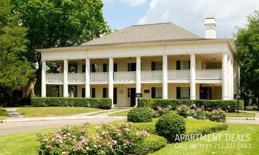 22 Charleston Park Dr #1925