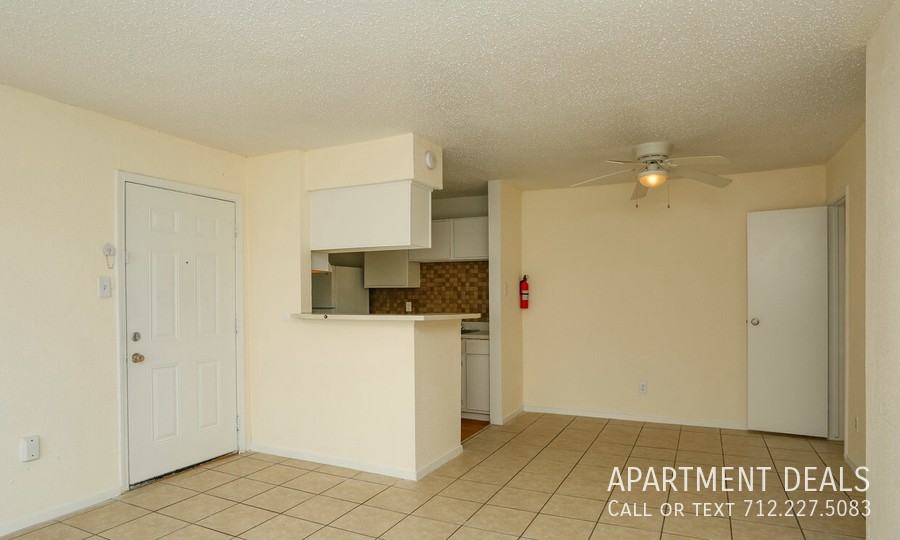 5257 Gasmer Dr #1978