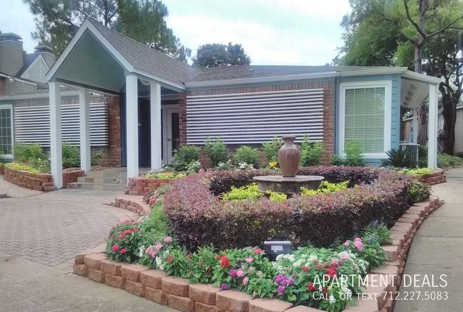 9307 Beechnut St #1984 - Photo 4 of 27