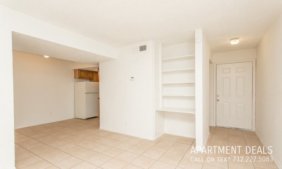 5915 Ranchester Dr #2001 - Photo 4 of 36