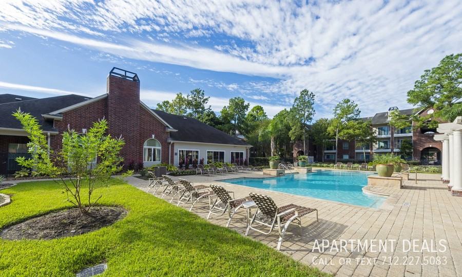 Legacy Park Dr #2167 - Photo 4 of 39