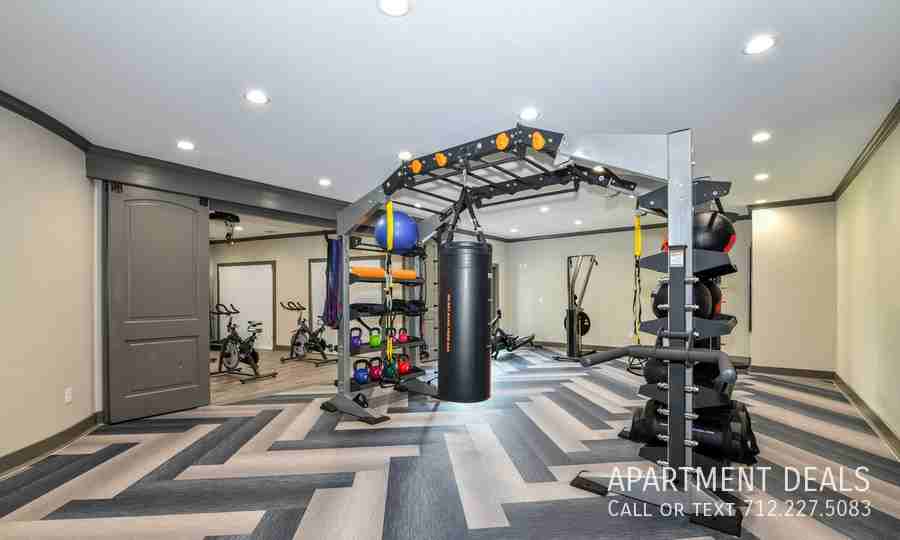 6 E West Rd #2175 - Photo 2 of 17