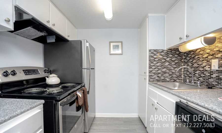 2607 Lazy Hollow Dr #2179 - Photo 6 of 50