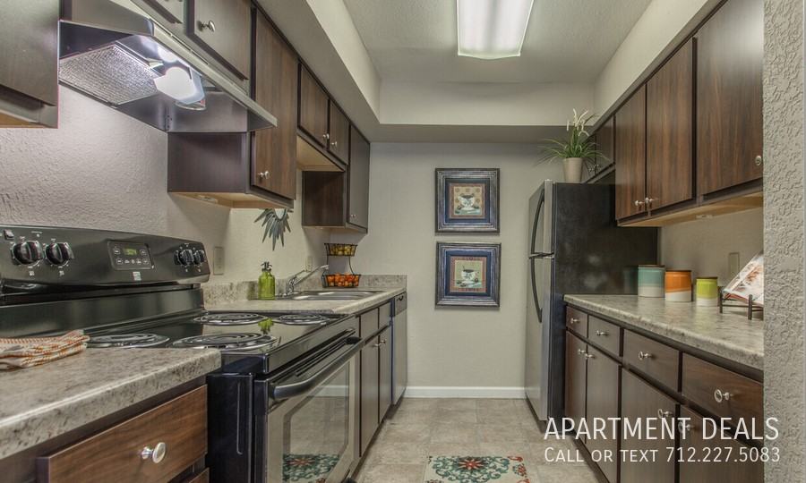 10716 Greencreek Dr #2210 - Photo 6 of 33