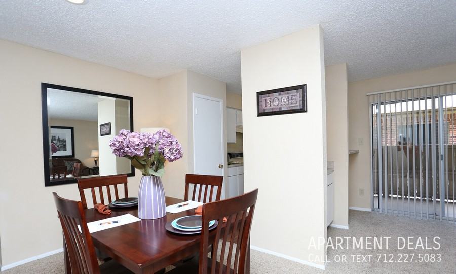 Wunderlich Dr #2220 - Photo 2 of 33