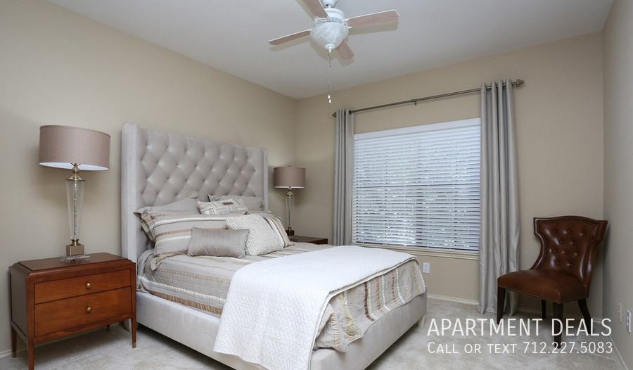 9723 Cypresswood Dr #2236 - Photo 4 of 50