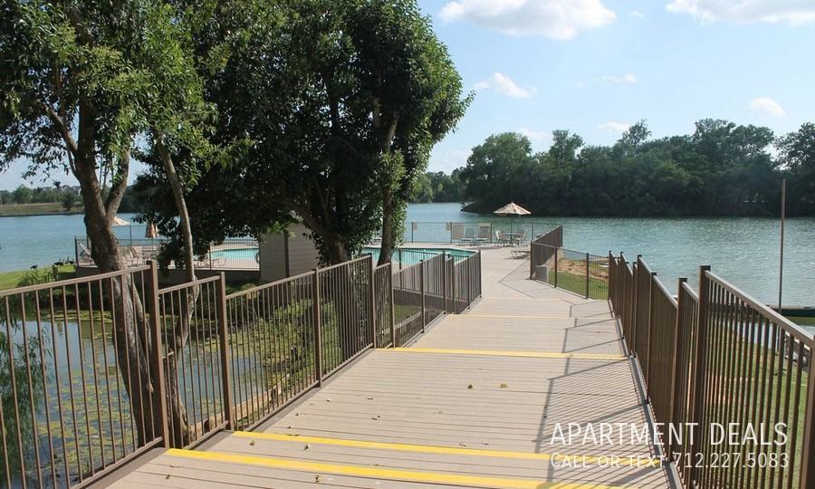 9994 Windmill Lakes Blvd #2268 - Photo 5 of 17