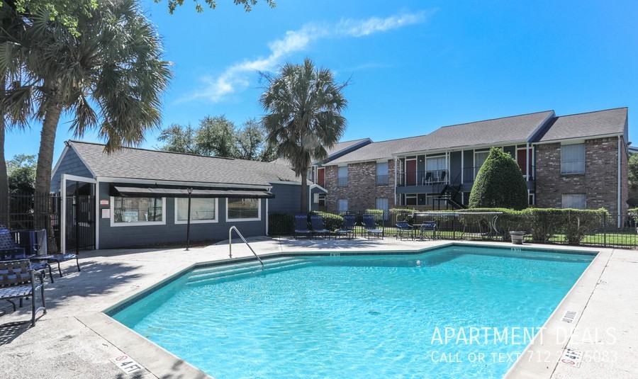 2007 Laverne St #2288 - Photo 6 of 29