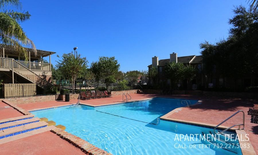 Ashford Oak Dr #2321 - Photo 2 of 50